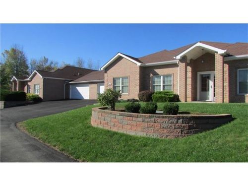 1601 Seminole Cir, Beaver Falls, PA 15010