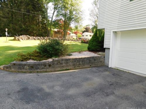 82 Cemetery Rd, Colchester CT  06415-2404 exterior