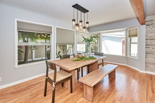 2851 Vuelta Grande Ave, Long Beach, CA 90815-1426