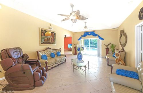 706 Hamilton Ave, Lehigh Acres FL  33972-4534 exterior