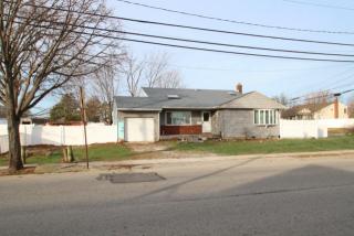 779 Wellwood Ave, North Lindenhurst, NY 11757-1207