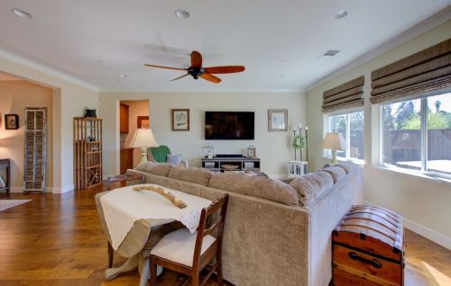 2864 Westport Cir, Valley Home CA  95361-8162 exterior