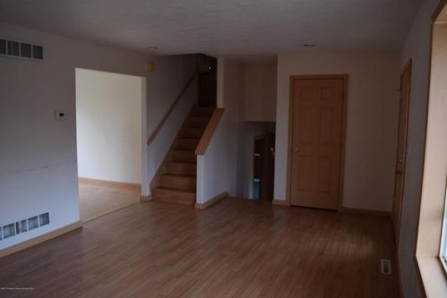 16 Juniper Ln, Parachute, CO 81635-9528