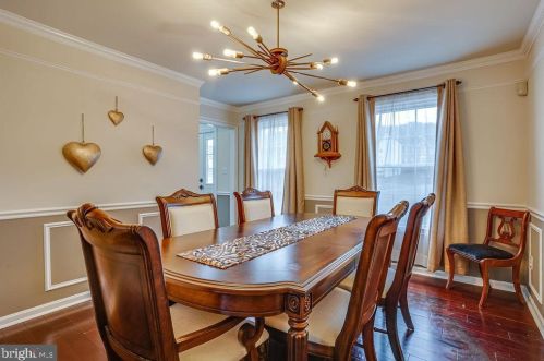 2016 Jennings St, Woodbridge VA  22191-4532 exterior