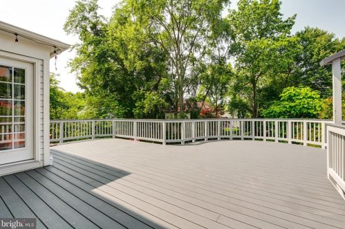 3483 Madelyn Ct, Woodbridge VA  22192-6472 exterior