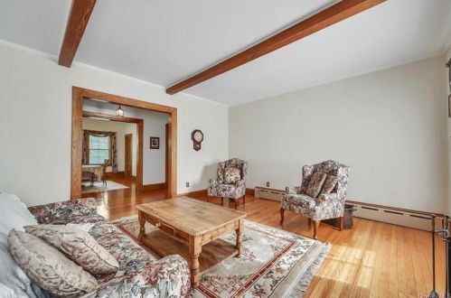 41 Goshen Ave, Washingtonville NY  10992-1117 exterior