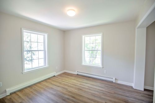 29 Theresa Ave, Salem NH  03079-3959 exterior