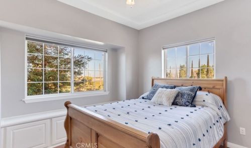 15414 Cuda Dr, Bakersfield CA  93307-9279 exterior