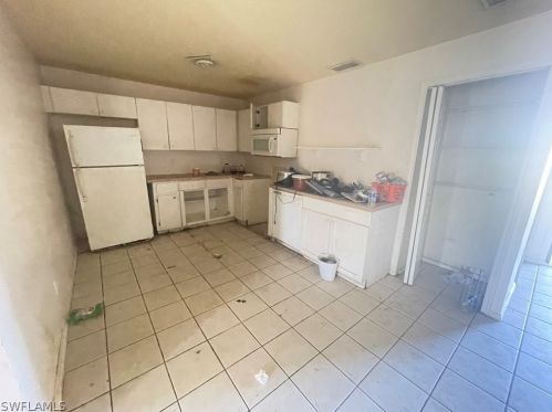 4541 21 St, Lehigh Acres FL 33973-3223 exterior