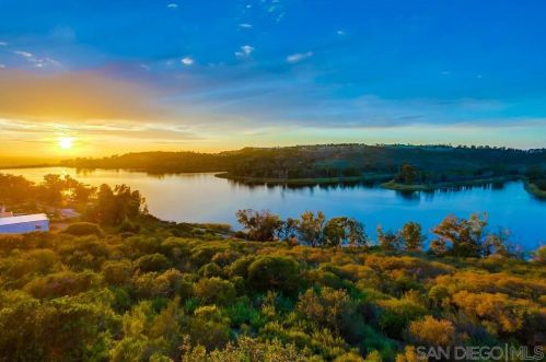 11026 Caminito Vista Pacifica, San Diego CA 92131-3301 exterior