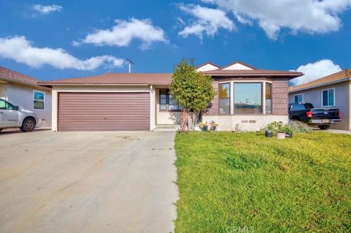 4718 Radnor Ave, Lakewood, CA 90713-2339
