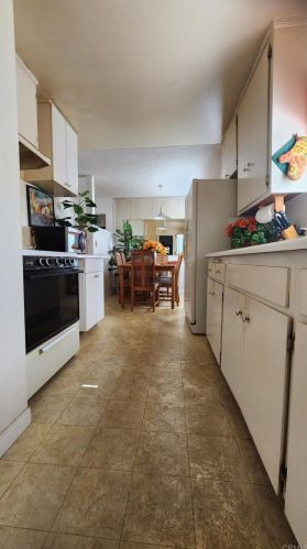 7843 Gribble St, San Diego CA 92114-6106 exterior