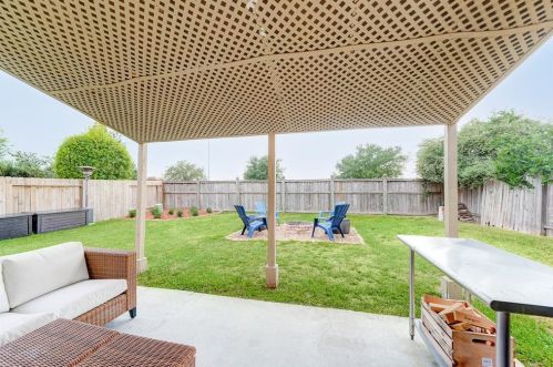 7334 Jacobs Wl Dr, Richmond TX  77407-4990 exterior