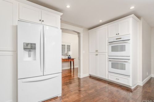 607 Oak Grove Dr, Glendora CA  91741-2258 exterior