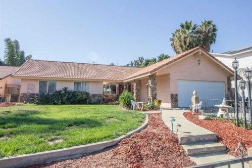 1471 Heritage Ave, Porterville, CA 93257-4329