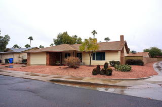 5170 Tunder Dr, Phoenix, AZ 85044-2821