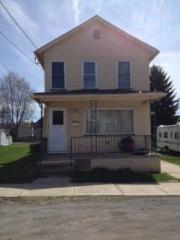 618 Jefferson Ave, Mayfield, PA 18433-1605