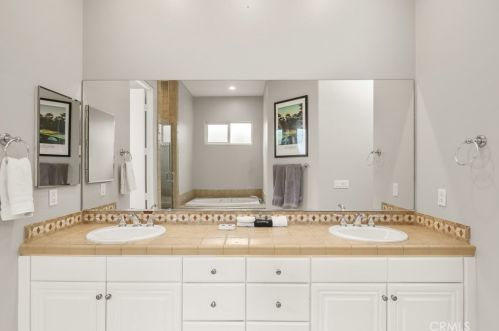 55154 Laurel Vly, La Quinta CA  92253-5639 exterior