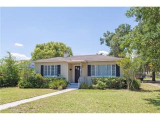 2202 Buckminster Cir, Orlando, FL 32803-6606