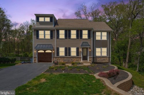 4106 Bugle Ln, Boothwyn, PA 19061-2639