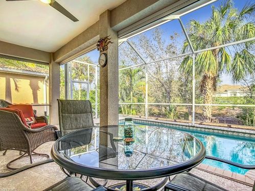 5690 Lago Villaggio Way, Naples FL  34104-5739 exterior