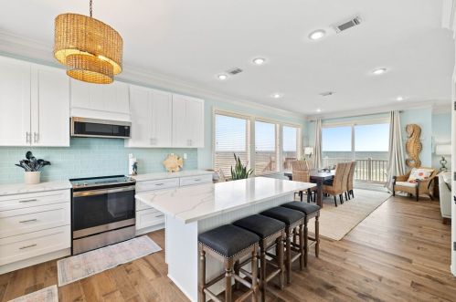 1716 Magnolia Rd, Saint George Island FL  32328-2203 exterior