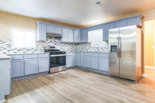 1731 Connie Way, Modesto CA  95354-4216 exterior