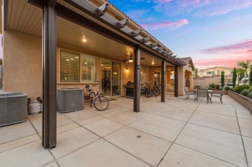 36266 Waxen Rd, Lake Elsinore CA  92532-2565 exterior