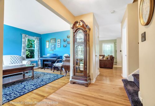 305 Bartley Rd, Jackson Twp NJ  08527-1166 exterior