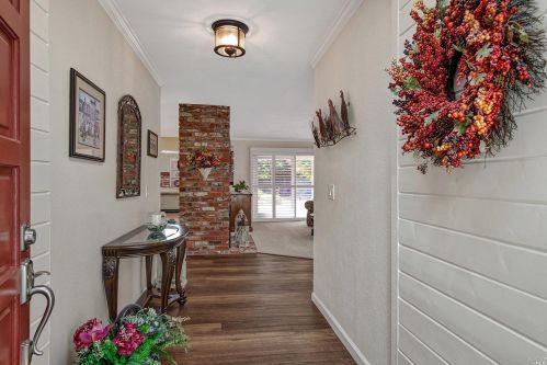 1505 Dudley Pl, Santa Rosa CA  95401-4525 exterior
