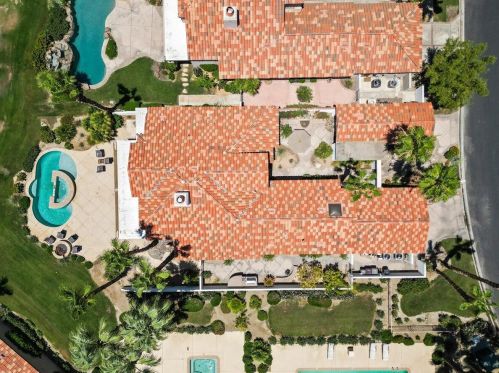 56625 Riviera, La Quinta CA  92253-5014 exterior