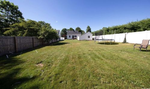 10 21st St, Huntington Station NY  11746-3259 exterior