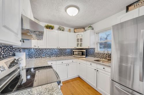 1246 Ferndale Blvd, Central Islip NY  11722-3942 exterior