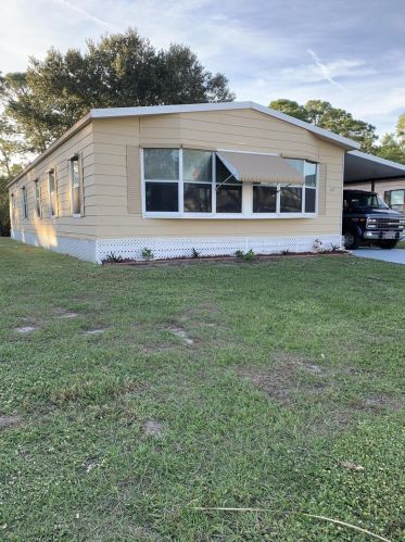 42 Montoya, Fort Pierce, FL 34951-2828