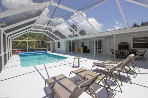 10315 Pennsylvania Ave, Bonita Springs FL  34135-4904 exterior