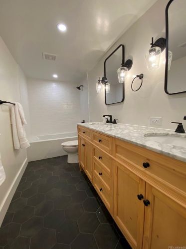 728 Gilpin St, Denver CO  80218-3634 exterior