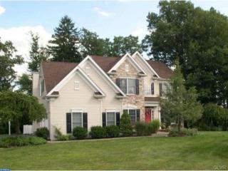 8926 Clearwater Ct, Fogelsville, PA 18051-2050