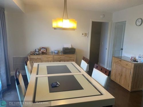 1040 Homewood Blvd, Delray Beach, FL 33445-5914