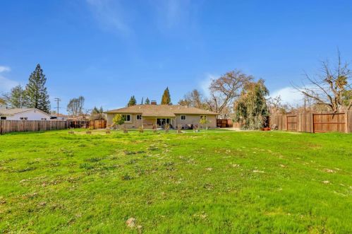 5930 Filbert Ave, Citrus Heights CA  95662-4716 exterior