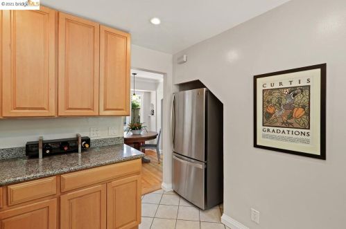 639 Cragmont Ave, Berkeley CA  94708-1329 exterior