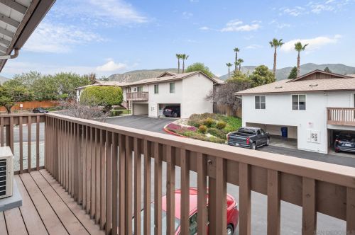 6470 Bell Bluff Ave, San Diego CA  92119-1021 exterior