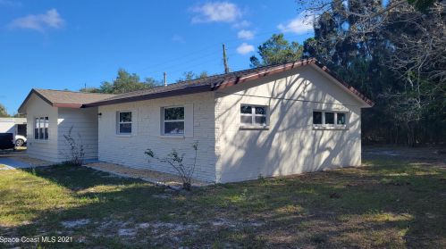 2143 Michigan Ave, Cocoa, FL 32926-5732