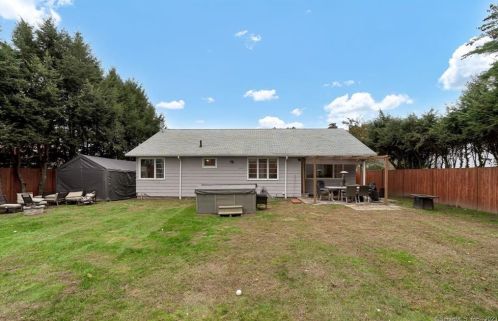 2129 Boulevard, Hartford CT  06107-2612 exterior