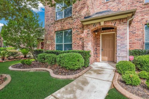17247 Mitchell Pass Ln, Humble, TX 77346-1132