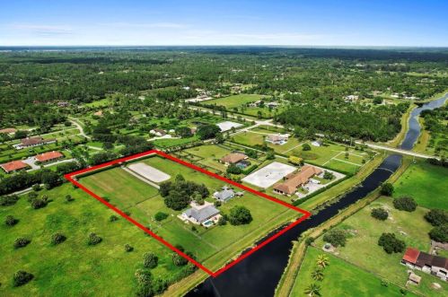 17652 Shetland Ln, Town Of Loxahatchee Groves FL  33470-3948 exterior