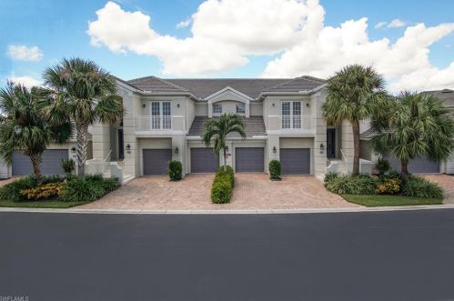 9597 Cypress Hammock Cir, Bonita Springs, FL 34135-8202