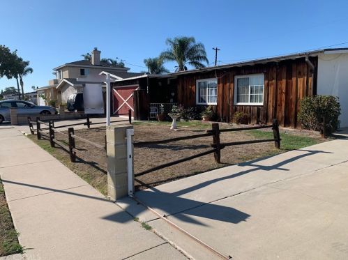259 232nd Pl, Long Beach, CA 90745-5204