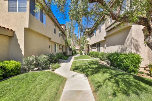 55341 Winged Foot, La Quinta CA  92253-4670 exterior