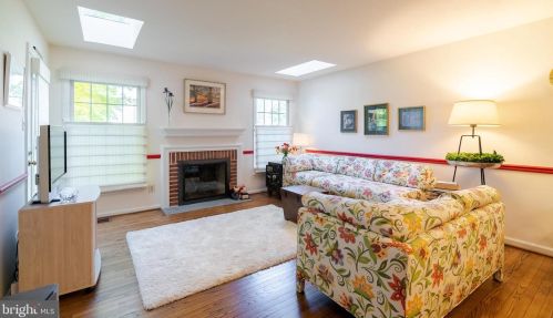 284 Conway Cir, Prospectville PA exterior