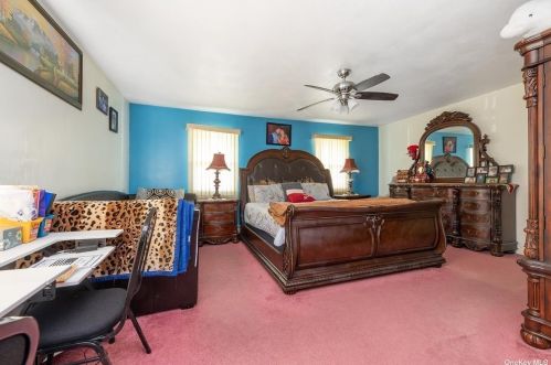 138 Gerhard Rd, Hicksville NY  11803-5513 exterior